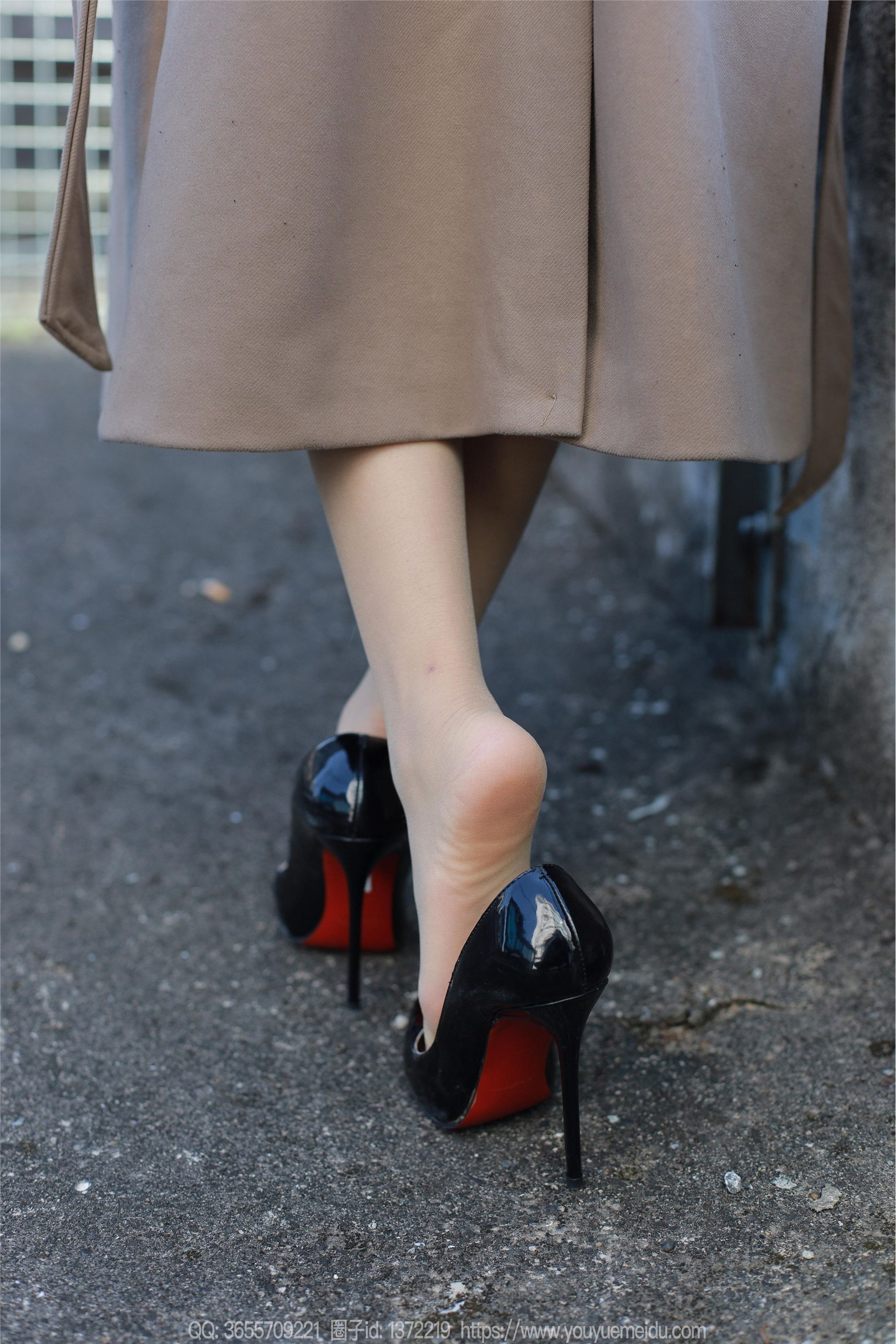 IESS异思趣向  2023.11.19 丝享家 1589 美子《风衣的季节》